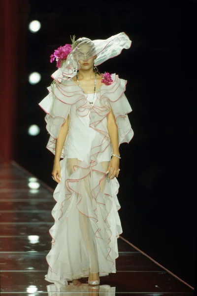 Look 6